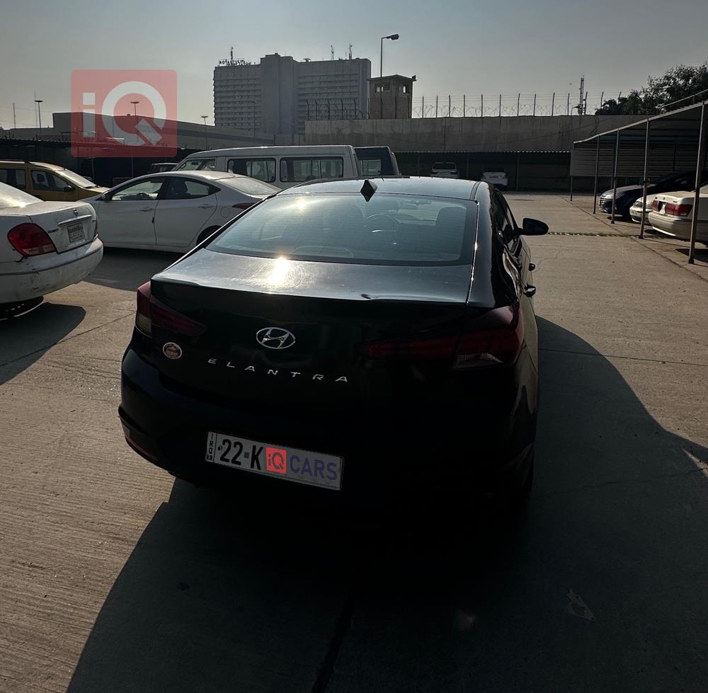 هيونداي النترا